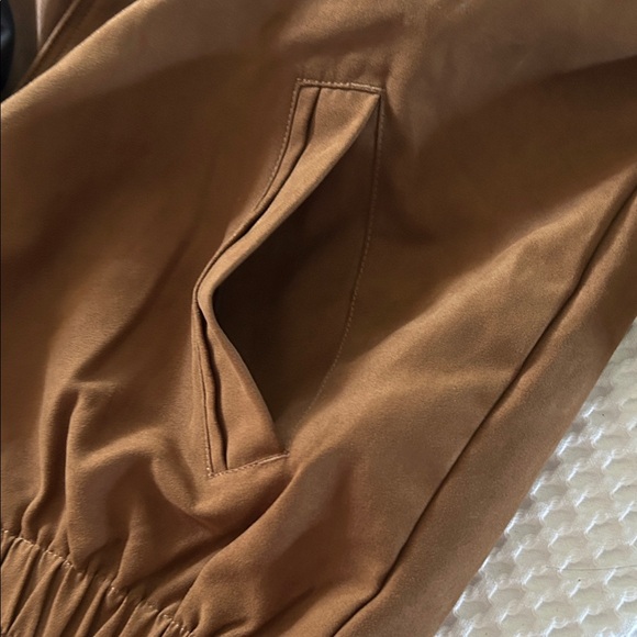 Cutter & Buck Tan Bomber Jacket - Picture 5 of 10